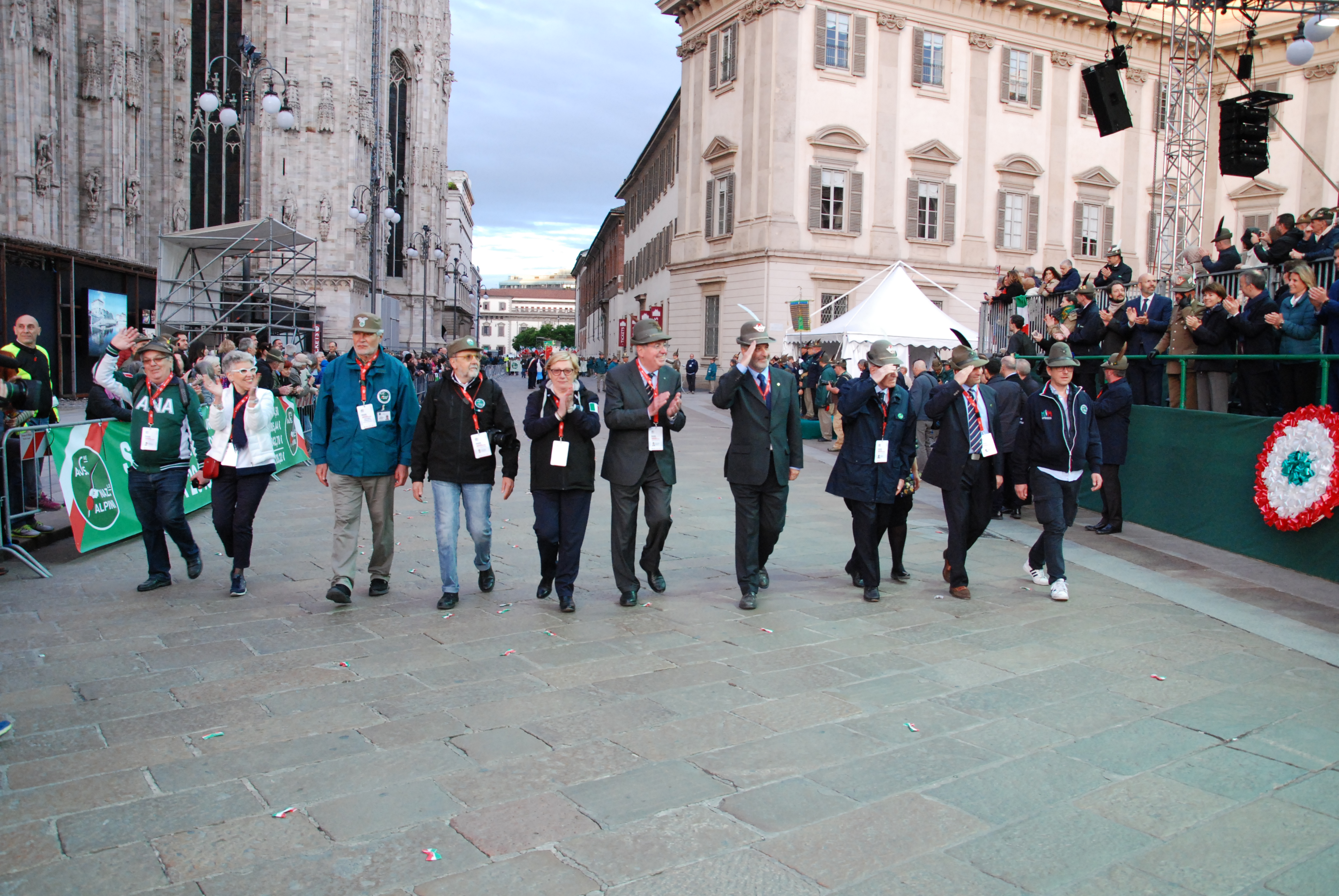 Inizio-Adunata-Nazionale-alpini-Milano-103