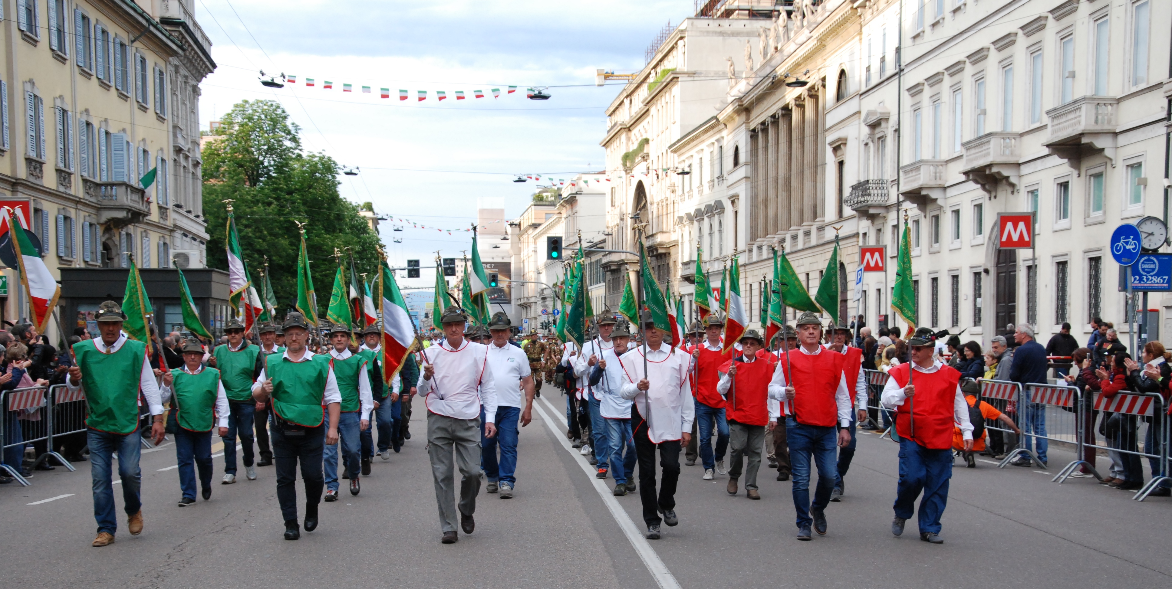 Inizio-Adunata-Nazionale-alpini-Milano-20