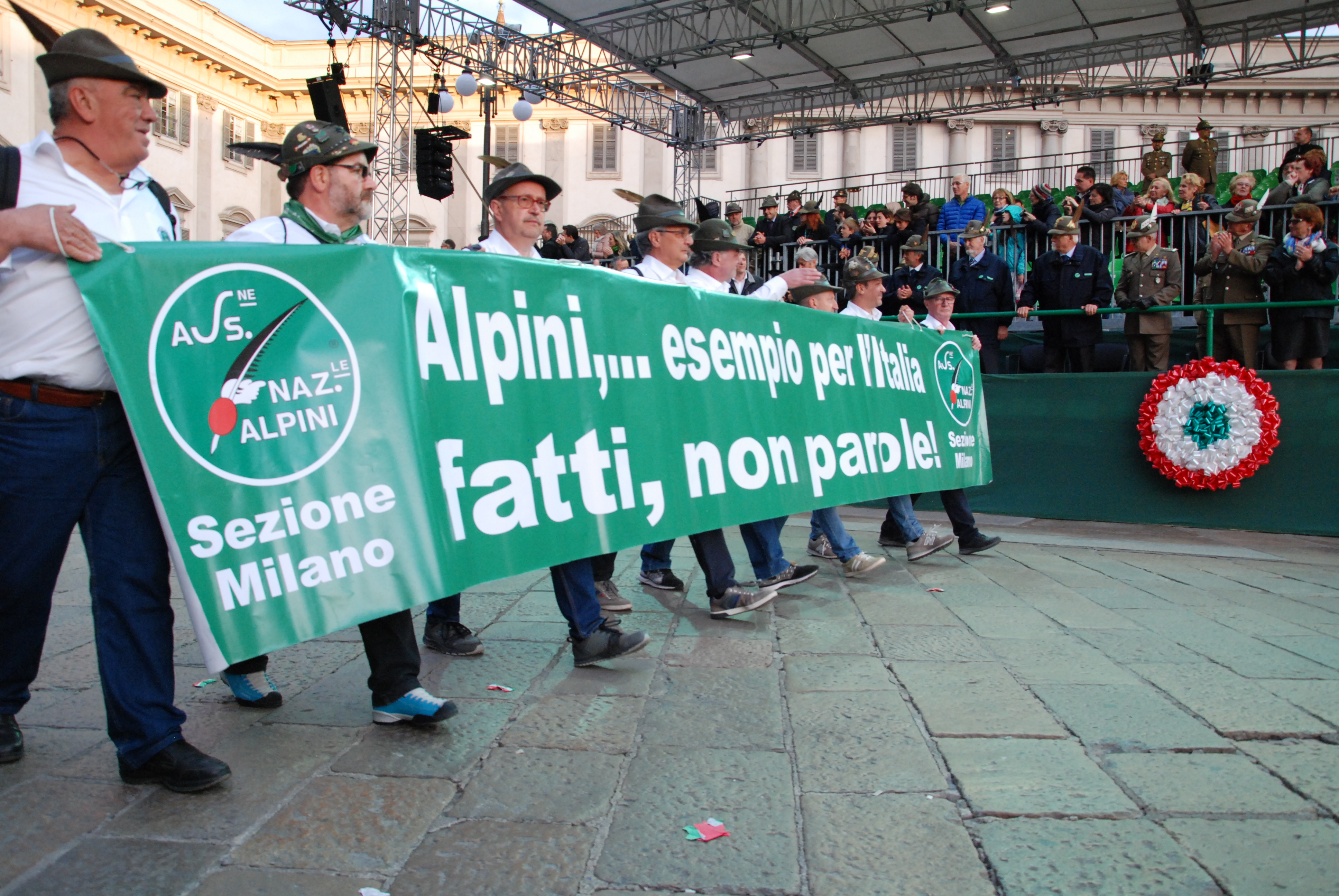 Inizio-Adunata-Nazionale-alpini-Milano-68