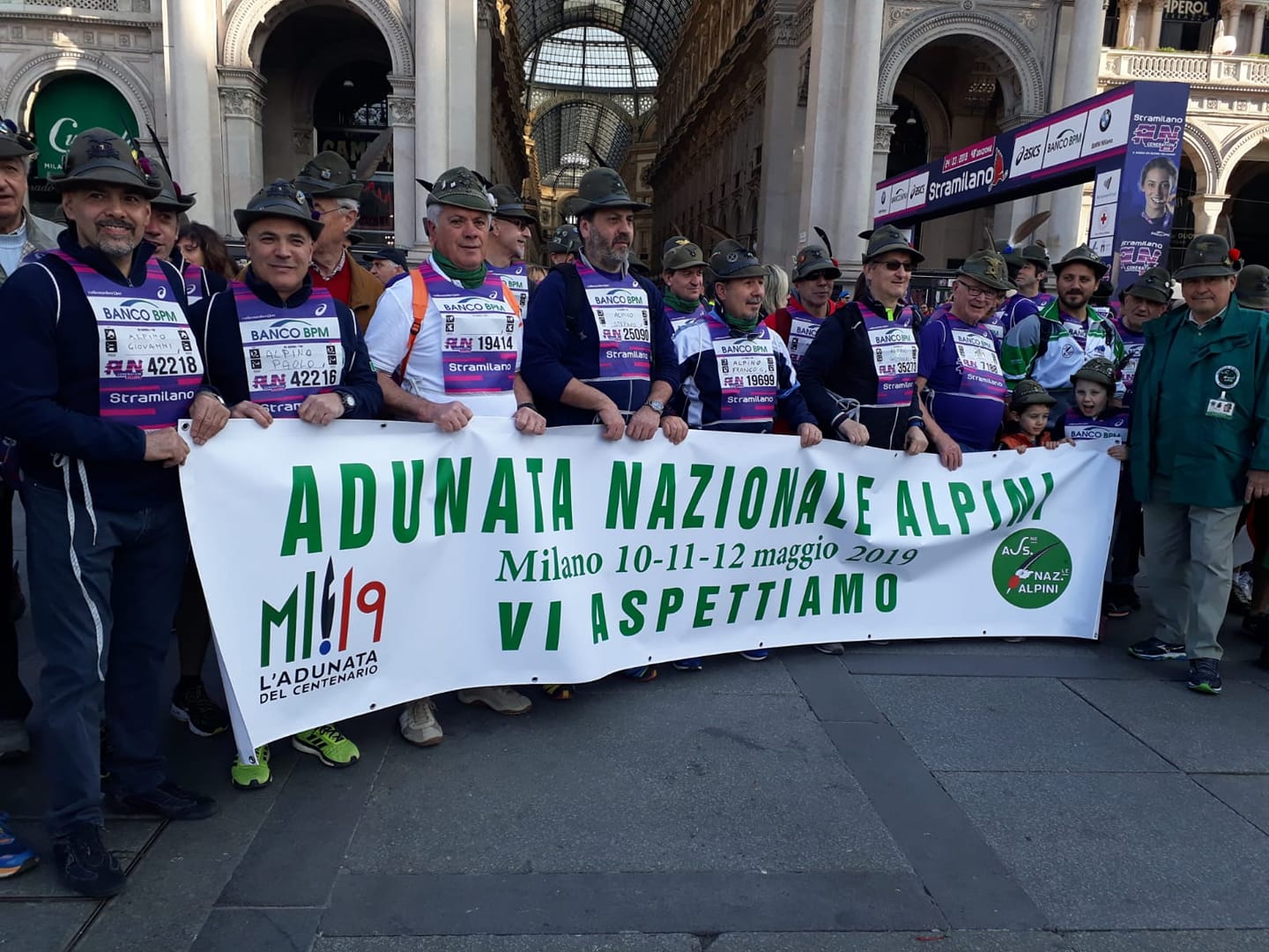 Striscione-Stramilano